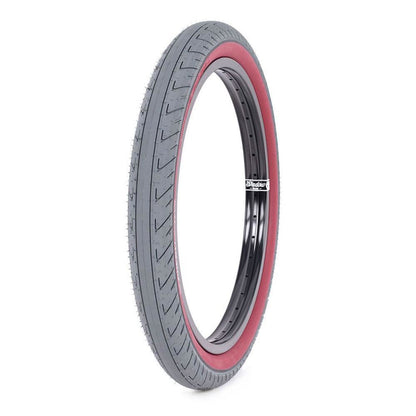 Shadow Strada Nuova Low Pressure Tyre
