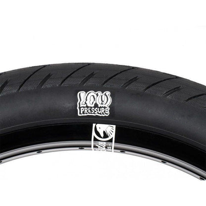 Shadow Strada Nuova Low Pressure Tyre
