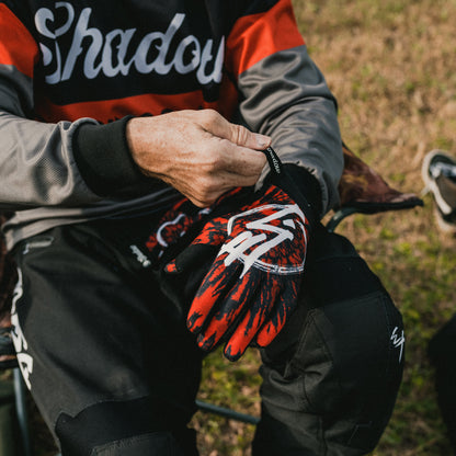 Shadow Conspire Gloves - Red Tie Dye