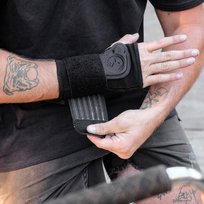 Shadow Revive Wrist Support