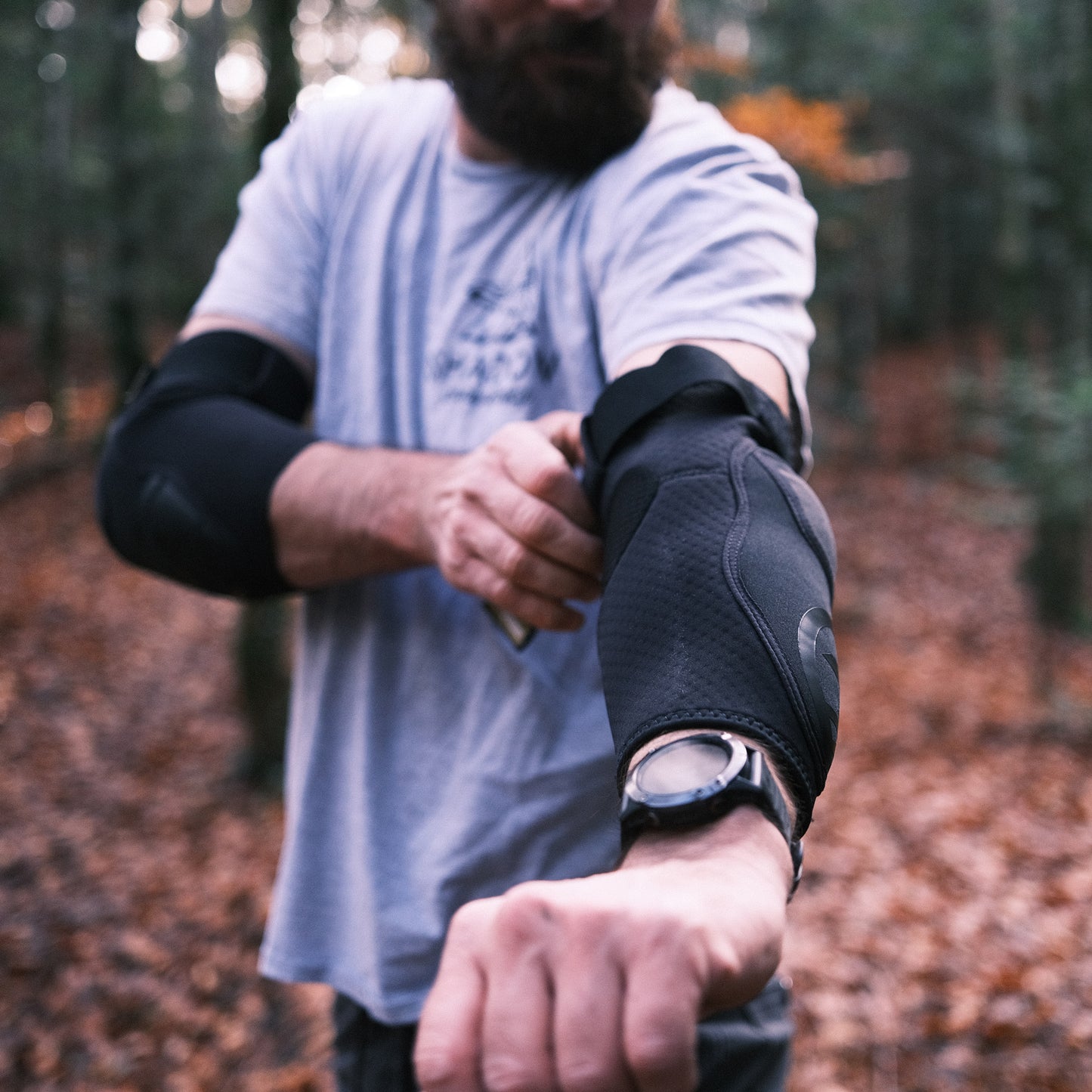 Shadow Super Slim V2 Elbow Pads